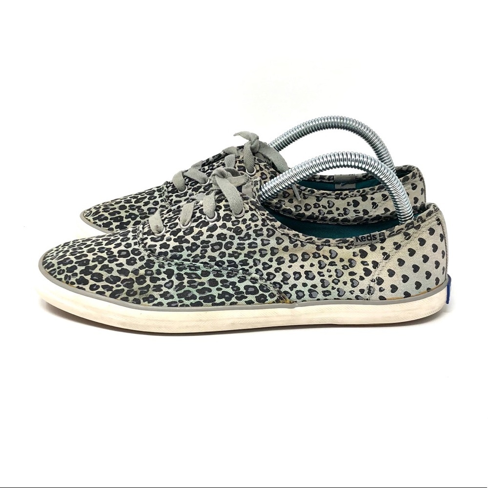 Ked’s Champion | Leopard Heart Gray 
Women’s 9 - Picture 3 of 7